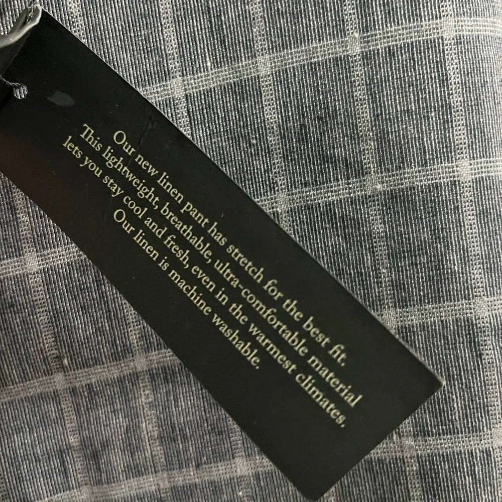 Banana Republic Performance Linen Dress Pants, size 32 X 34, new!